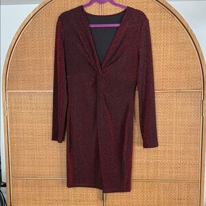 Chic Burgundy Long-Sleeve Dress